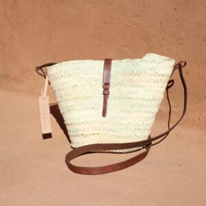 Adèle Mini basket with leather brun closure