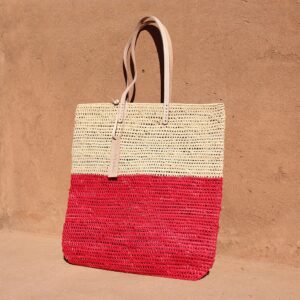 Tote bag made of raffia straw Natural and red color